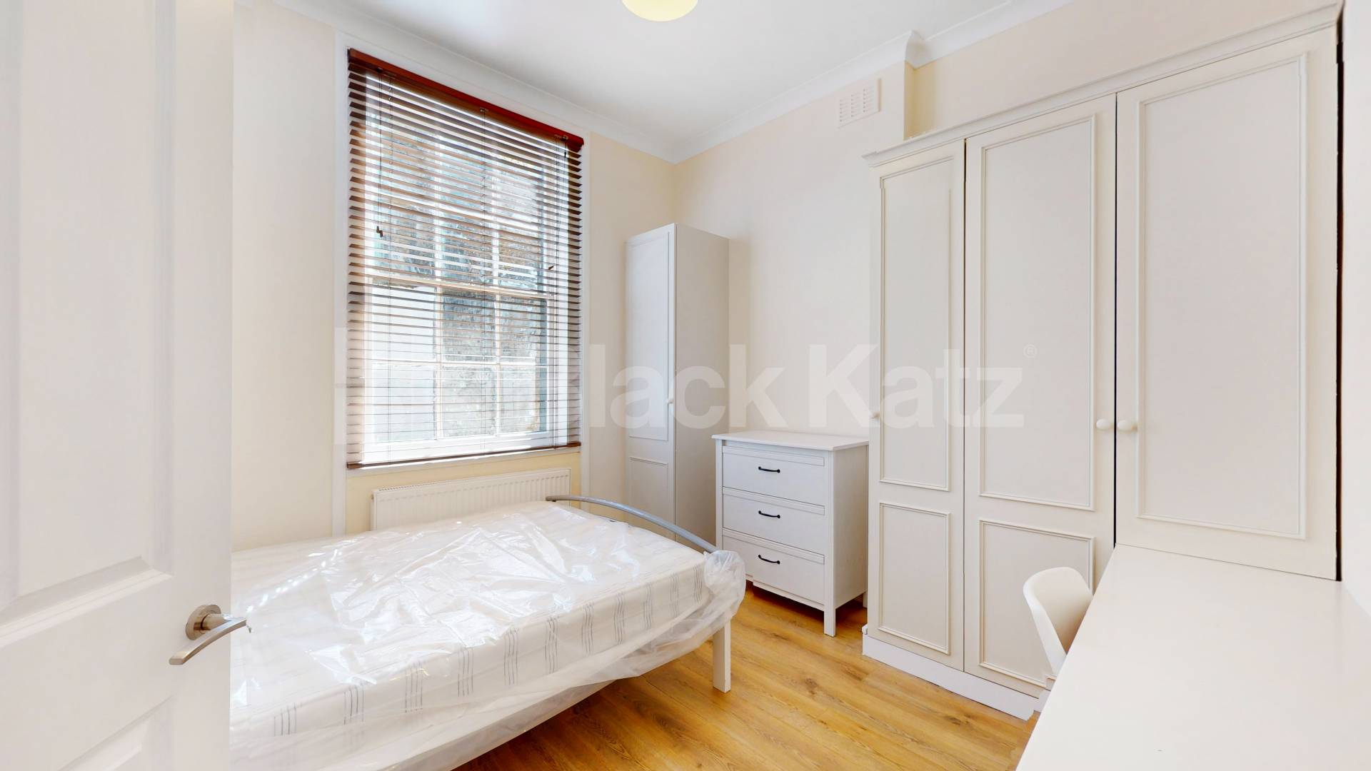Newly refurbished two bed in Marylebone mins to Regents Park Balcombe Street, Marylebone